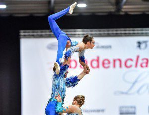 Voltige Lütisburg übernimmt die Führung in der Hilzinger Kür-Trophy der Voltigierer