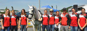 Para-Equestrian Dressage ist gelebter Teamsport: Hier anlässlich einer Präsentation der Disziplin am CSIO St. Gallen 2017 (Bild: Alessio Princigalli für Plusport)