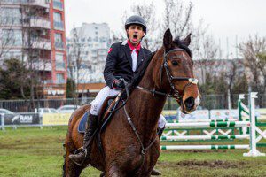 Auch Alexandre Dällenbach jubelt: In extremis schafft er als 36. Athlet die Qualifikation für den Weltcup-Final der besten Fünfkämpfer (Bild UIPM)