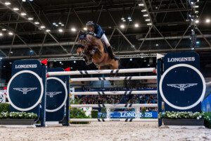 Sieger im Longines FEI Jumping World Cup ™ Final von Leipzig: Martin Fuchs und Chaplin Foto: Sportfotos-Lafrentz.de